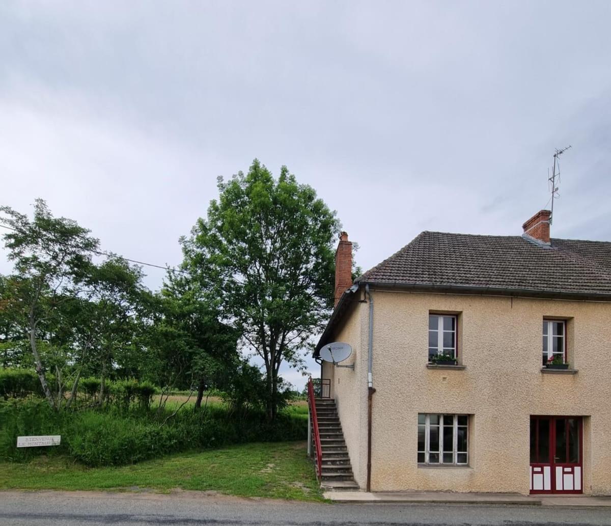 Apartmán Le Montaurier Combrailles Exteriér fotografie